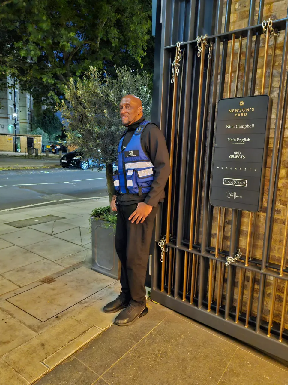 Zentinel officer at a gated property in the evening, alarm response and key holding